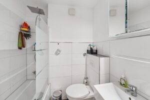 Badezimmer DG