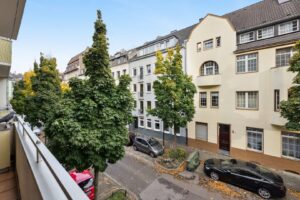 Loggia, Tiefgaragenstellplatz und Aufzug – komfortables Wohnen in zentraler Lage!