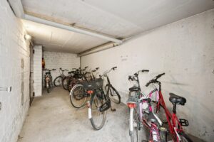 Abschließbarer Fahrradraum