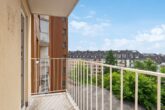 Großzügige 4-Zimmer-Wohnung mit Aufzug, Blick über den Zoopark und vielen Nutzungsmöglichkeiten! - Küche Balkon Hofseite