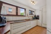 Gemütliches Zweifamilienhaus mit großem Garten und zusätzlich ausgebautem Dachgeschoss! - EG Küche