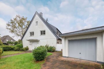 Schöne Maisonettewohnung mit Dachterrasse und eigenem Garten, 47803 Krefeld, Maisonettewohnung