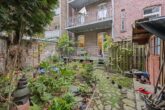 Altbau trifft Gartenidylle – Gartenwohnung mit großer Loggia und eigenem Garten - Privater Gartenbereich